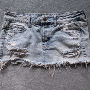 Short Distressed Jean Skirt